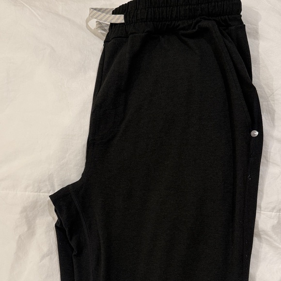 Vuori Other - Vuori pants in Charcoal not black Relaxed Pants ,